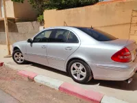 Mercedes Classe E 2002 Élégance