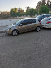 voitures-renault-clio-3-2011-draria-alger-algerie