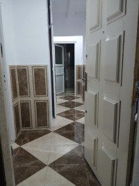 appartement-location-f2-alger-bab-ezzouar-algerie