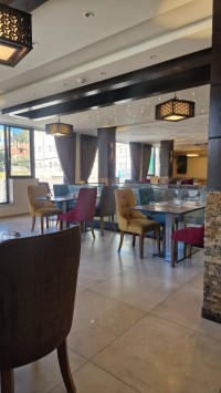 تنظيف-و-صحة-عامة-femme-de-menage-plongeeuse-en-cuisine-restaurant-العاشور-الجزائر