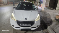 voitures-peugeot-208-2015-allure-jijel-algerie