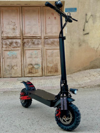 motos-et-scooters-ubaldo-x6-double-motor-trottinette-electrique-2024-msila-algerie