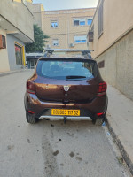 voitures-dacia-sandero-2017-stepway-taougrite-chlef-algerie