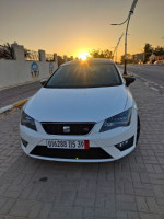 voitures-seat-leon-2015-fr15-guemar-el-oued-algerie