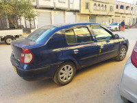 voitures-renault-clio-classique-2004-medea-algerie