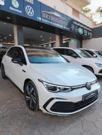Volkswagen Golf 8 2025 R-Line