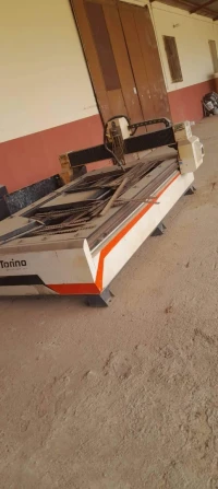 Machine cnc 