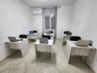 Tables de réunion / Tables de classe / Tables pour formation 
