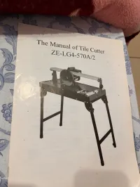 Scie à carreaux céramique 