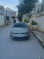 moyenne-berline-volkswagen-golf-7-2019-start-el-khroub-constantine-algerie