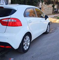 voitures-kia-rio-5-portes-2015-funny-sidi-merouane-mila-algerie