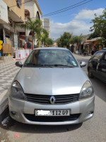 voitures-renault-clio-campus-2012-blida-algerie