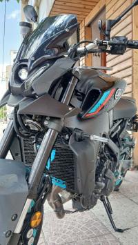 دراجات-نارية-وسكوترات-yamaha-mt-09-2023-العلمة-سطيف-الجزائر