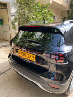 voitures-volkswagen-touran-cross-2022-zeralda-alger-algerie