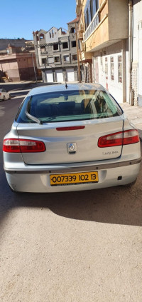 voitures-renault-laguna-2-2002-maghnia-tlemcen-algerie