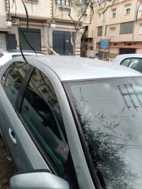 voitures-renault-laguna-2-2003-ouled-yaich-blida-algerie