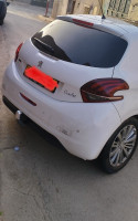 voitures-peugeot-208-2016-allure-facelift-chaabet-el-ham-ain-temouchent-algerie