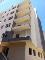 appartement-vente-f3-alger-cheraga-algerie