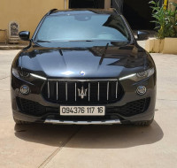 voitures-maserati-levante-2017-s-mohammadia-alger-algerie