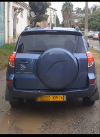 voitures-toyota-rav4-2009-alger-centre-algerie