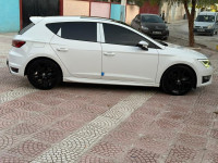 voitures-seat-leon-2015-chelghoum-laid-mila-algerie