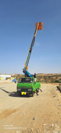 camion-toyota-b30-1984-el-keurt-mascara-algerie