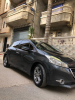 voitures-peugeot-208-2014-allure-khraissia-alger-algerie