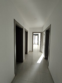 appartement-vente-f3-alger-cheraga-algerie