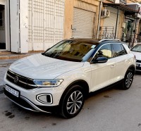 سيارات-volkswagen-t-roc-2023-style-exclusive-الخروب-قسنطينة-الجزائر