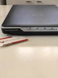 SCANNER EPSON Perfection V19