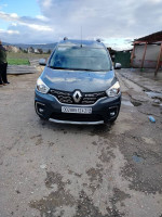 voitures-renault-kangoo-2024-azzaba-skikda-algerie