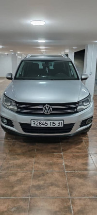 voitures-volkswagen-tiguan-2015-r-line-oran-algerie