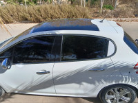 voitures-peugeot-208-hdi-2014-hammam-el-sokhna-setif-algerie