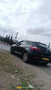 voitures-renault-megane-3-2012-djmila-jijel-algerie