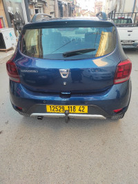 voitures-dacia-sandero-2018-serie-limitee-style-bou-ismail-tipaza-algerie