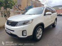 voitures-kia-sorento-2014-ain-hessania-guelma-algerie