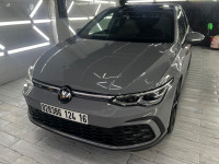 voitures-volkswagen-golf-8-2024-gtd-guelma-algerie