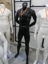 تخزين-و-بالمستودعات-mannequin-homme-resine-تيزي-وزو-الجزائر