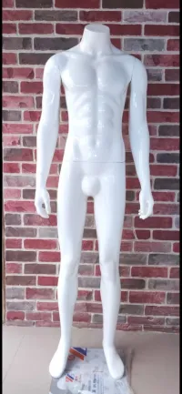Mannequins homme en résine avec tête 