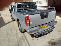 pickup-nissan-navara-2015-elegance-4x4-hassi-messaoud-ouargla-algerie