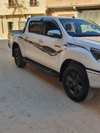 voitures-toyota-hilux-2021-refo-relizane-algerie