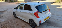 voitures-kia-picanto-2015-brazilia-laghouat-algerie