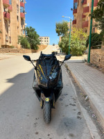 motos-scooters-yamaha-tmax-2013-bouira-algerie