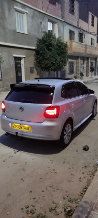 voitures-volkswagen-polo-2014-life-ksar-boukhari-medea-algerie