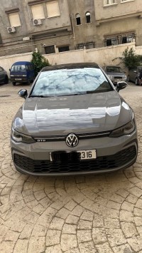 سيارات-volkswagen-golf-8-2023-gtd-درارية-الجزائر