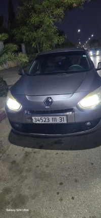 voitures-renault-fluence-2011-gdyel-oran-algerie