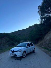 voitures-renault-clio-campus-2015-facelift-alger-centre-algerie