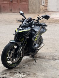 دراجات-نارية-وسكوترات-kawasaki-z1000r-2020-الأغواط-الجزائر