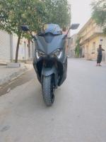 motos-scooters-tmax-yamaha-2022-setif-algerie