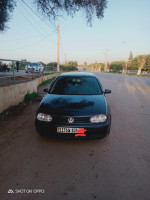 voitures-volkswagen-golf-4-2001-zeralda-alger-algerie